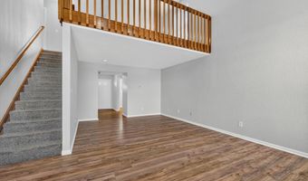 8133 Maple Stream Ln, Indianapolis, IN 46217