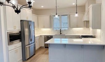 4503 Elderwood St, Bentonville, AR 72713