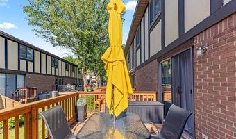 19 Parkplace N, Allen Park, MI 48101