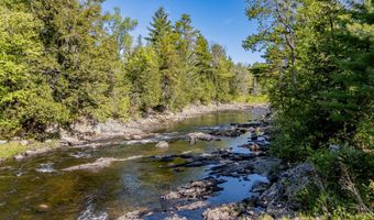 131 Gales Rd, Abbot, ME 04406
