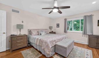 19 Sugar Maple Trl, Madison, WI 53717