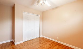 1907 Lone Pine Dr, Arnold, MO 63010