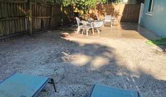1320 PIERCE St 2, Clearwater, FL 33756