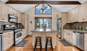 259 Cypress Dr, Bayville, NJ 08721