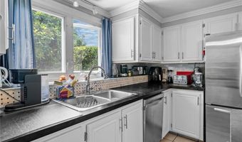 157 New St, North Providence, RI 02904