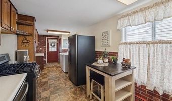 14617 College Ave, Allen Park, MI 48101