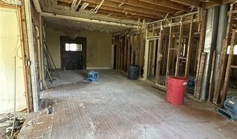 518 W F St, Basin, WY 82410