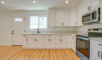 856 W 47th St, Los Angeles, CA 90037