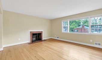 664 GREENBRIER St, Arlington, VA 22204