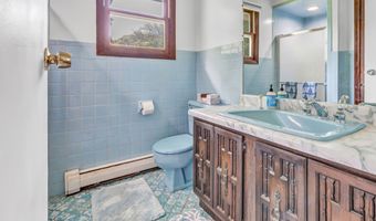 85 Elmsford Rd, Bridgeport, CT 06606