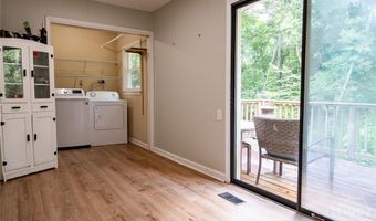 152 Spalding Ct, Athens, GA 30605