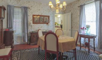 11 Durham St, Belfast, ME 04915