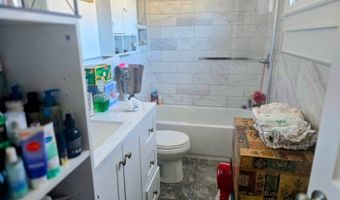 19 Rossmore Pl, Belleville, NJ 07109