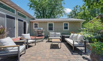 2415 Melrose Ave, Ames, IA 50010