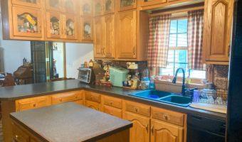 5918 Rossetter Rd, Albany, OH 45710