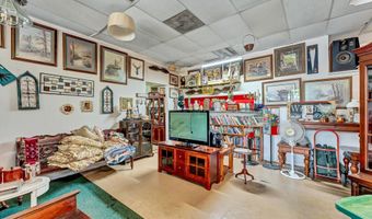 702 S White St, Athens, TN 37303
