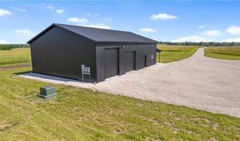 1372 N 150 Rd, Baldwin City, KS 66006