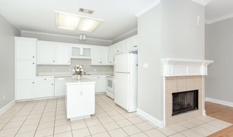 9591 Pecan Tree Dr, Baton Rouge, LA 70810