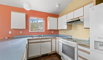 612 Chestnut St, Ashland, OR 97520