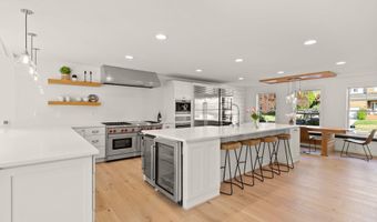 6032 28TH St N, Arlington, VA 22207