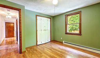 104 Stanton Ave, East Providence, RI 02915