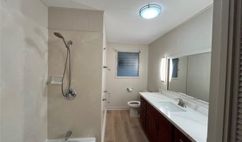 98-1429 Akaaka St Upstairs, Aiea, HI 96701