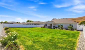 1704 Kendall Rd, Benton City, WA 99320