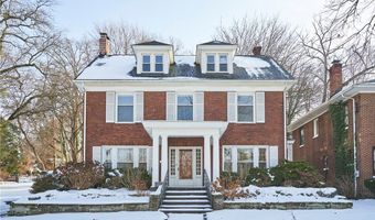 141 Storer Ave, Akron, OH 44302