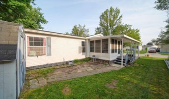 510 Missouri River Ct, Adrian, MI 49221
