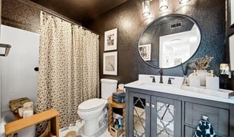 1022 Glenwood Way, Escondido, CA 92026