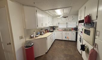 6445 Cypress Ln, Atlantis, FL 33462