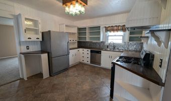 1107 Elm St, Atlantic, IA 50022