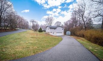 20 Provost Dr, Airmont, NY 10901