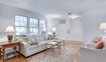 8605 VIRGINIA Ave, Annandale, VA 22003
