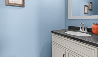 39247 Rangers Way, Antioch, IL 60002