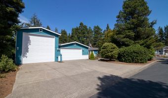 646 35TH Ct, Florence, OR 97439
