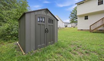 889 Berg St, Asheboro, NC 27203