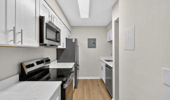 9 SILVERWOOD Cir 3, Annapolis, MD 21403