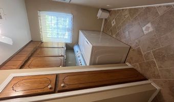 1447 Lowry Ln, Atoka, OK 74525