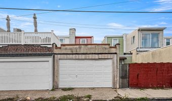3227 SALMON St, Philadelphia, PA 19134