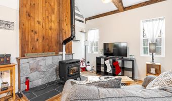 1574 Foxes Ridge Rd, Acton, ME 04001