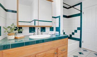 1821 Grand St, Alameda, CA 94501