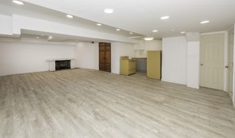 3 Shipman Cir, Ann Arbor, MI 48104