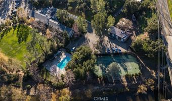 2305 Sugarloaf Dr, Agoura Hills, CA 91301