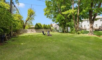 349 Boulevard, Middletown, RI 02842