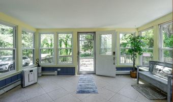 99 Old Main Shore Rd, Barnegat, NJ 08005