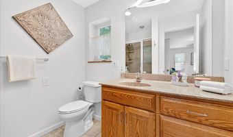 291 Oak Path Ct, Ballwin, MO 63011