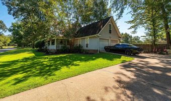 106 Apple Blossom Dr, Arkadelphia, AR 71923