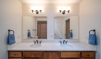 2925 Kent Ave, Cody, WY 82414