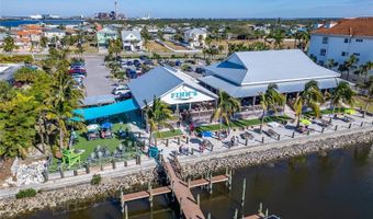 6412 MAYRA SHORES Ln, Apollo Beach, FL 33572